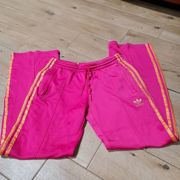 sst track pants pink
